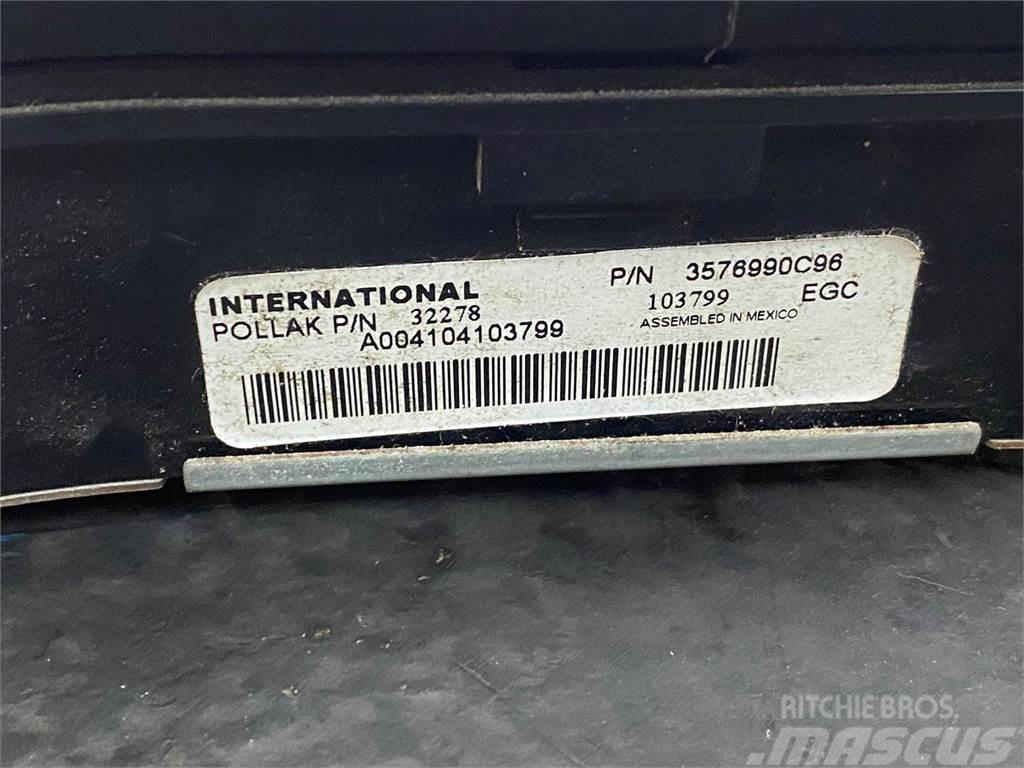 International 3576990C96 Andre komponenter
