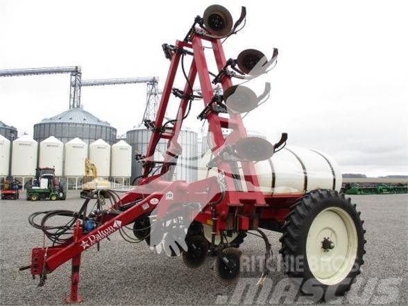 Dalton Ag Products DLQ32 Mineral spreaders