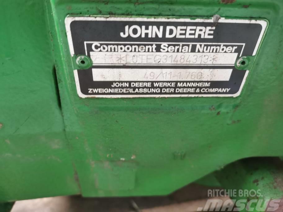 John Deere rear differential 6220 {L166526} Transmission