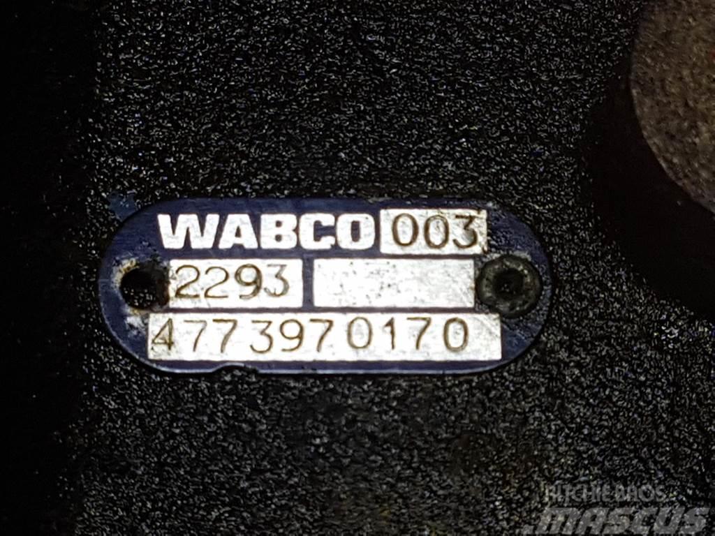 Liebherr L541 - Wabco 4773970170 - Cut-off valve Hydraulics