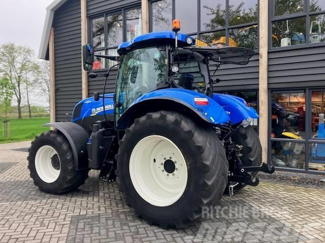 New Holland T 7.210 AC Tractors