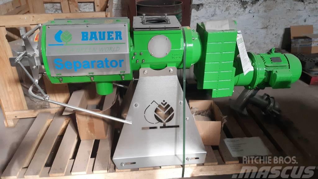 Bauer S 655 Other livestock machinery and accessories