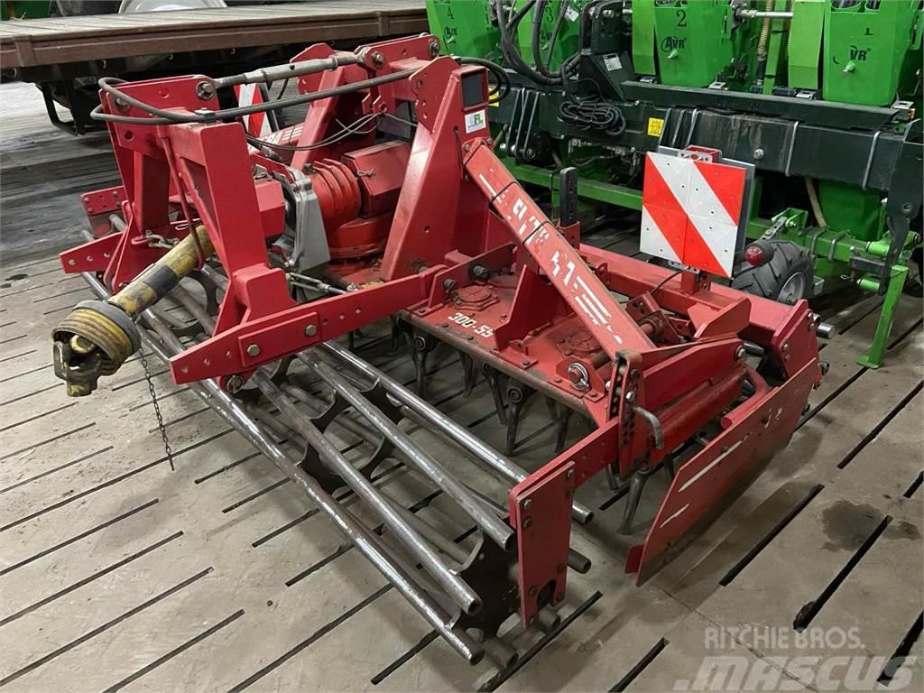Lely Front Rotorkopegg Power harrows and rototillers