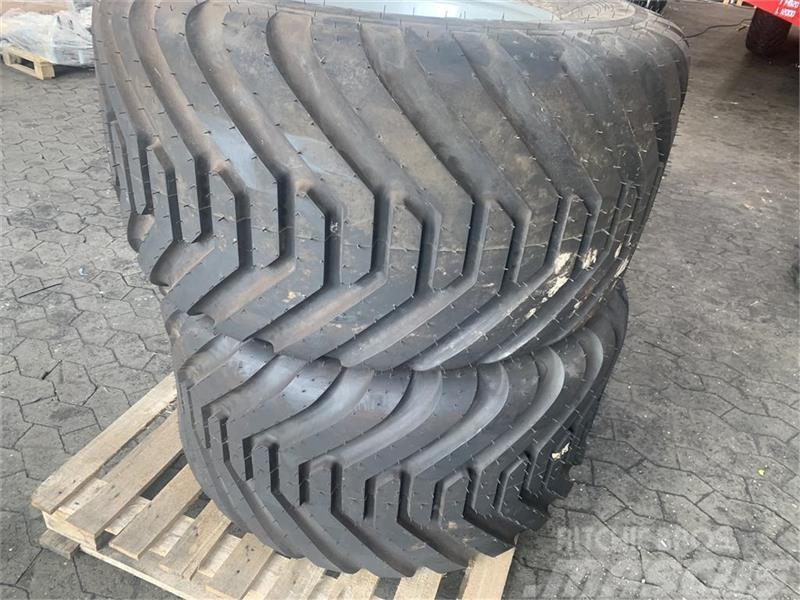 BKT 550/45-22.5 648 T Tyres, wheels and rims