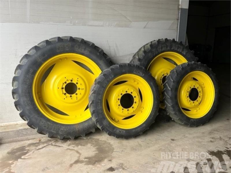 BKT Agrimax RT 380/90R46|270/95R36 Tyres, wheels and rims
