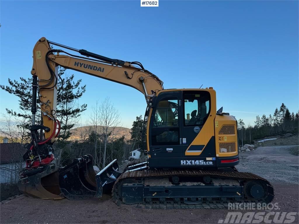 Hyundai HX145lcr Tracked excavator w/ 3 buckets and tilt Crawler excavators