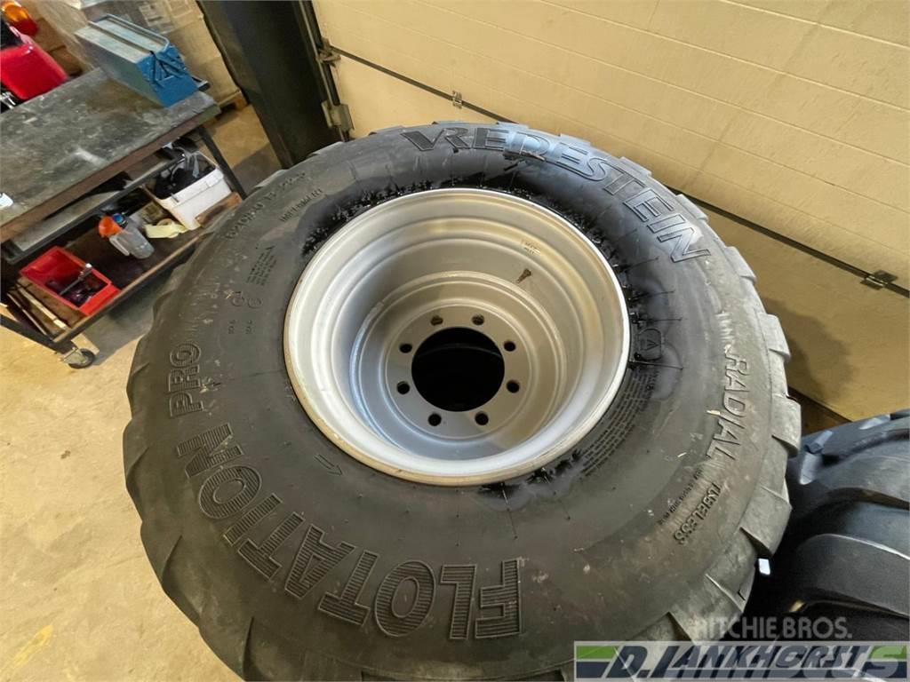 Vredestein 4x 620/50 R22.5 70% Tyres, wheels and rims