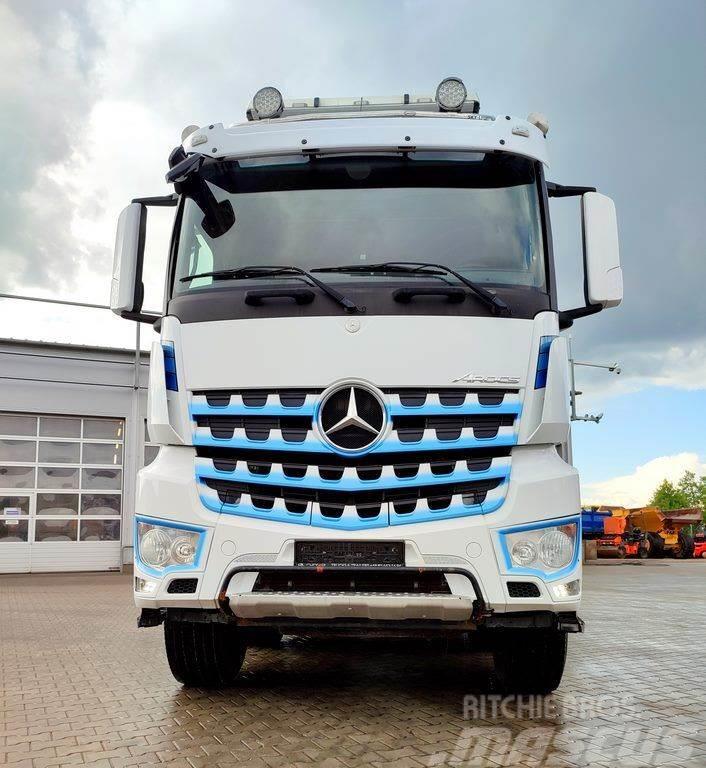 Mercedes-Benz Arocs 4151 Tipper trucks