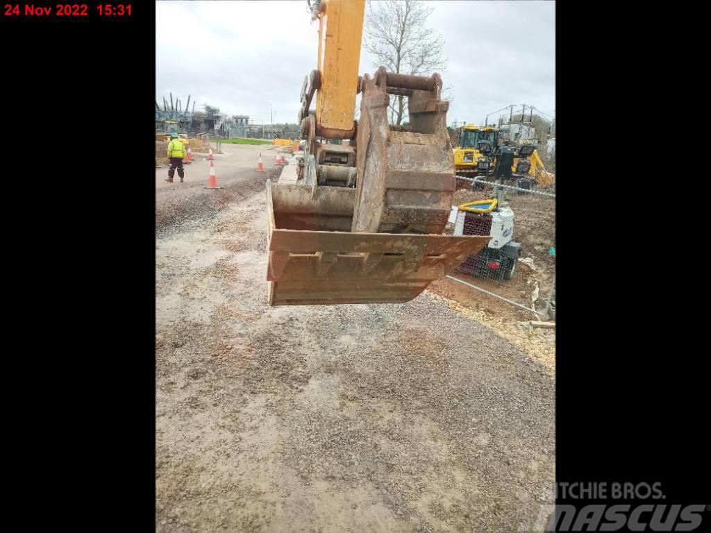 Liebherr R 922 LC Crawler excavators