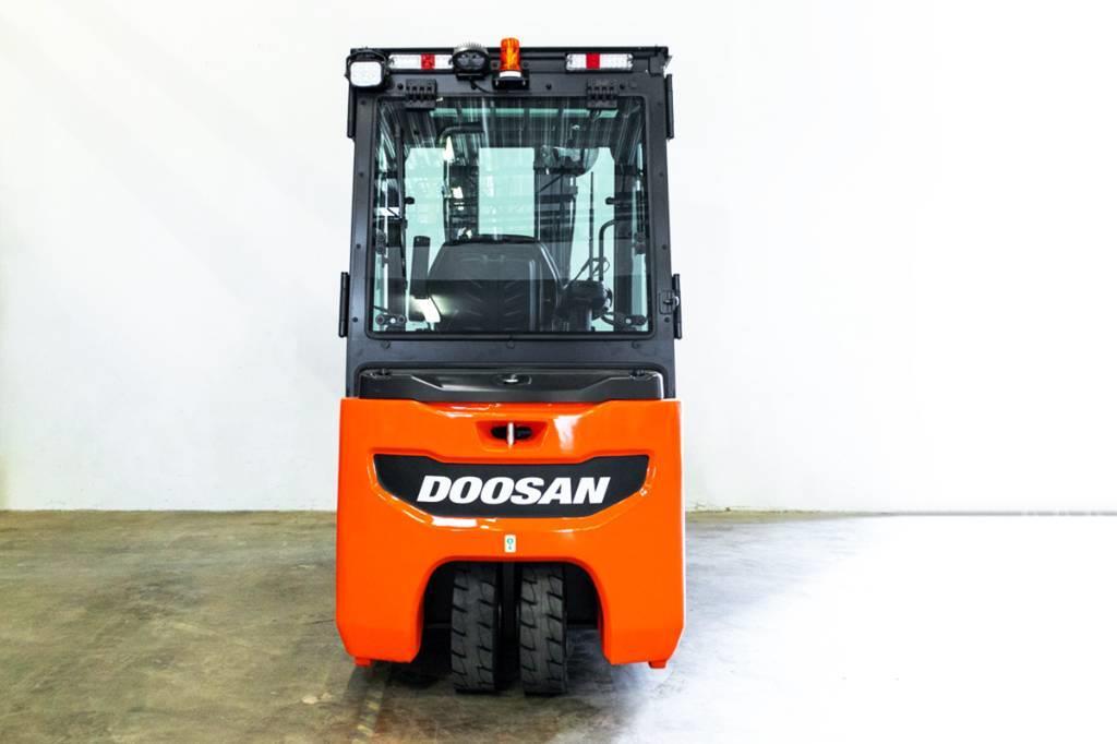 Doosan B20T-7 Plus, Ny elmotviktstruck med hytt Electric forklift trucks