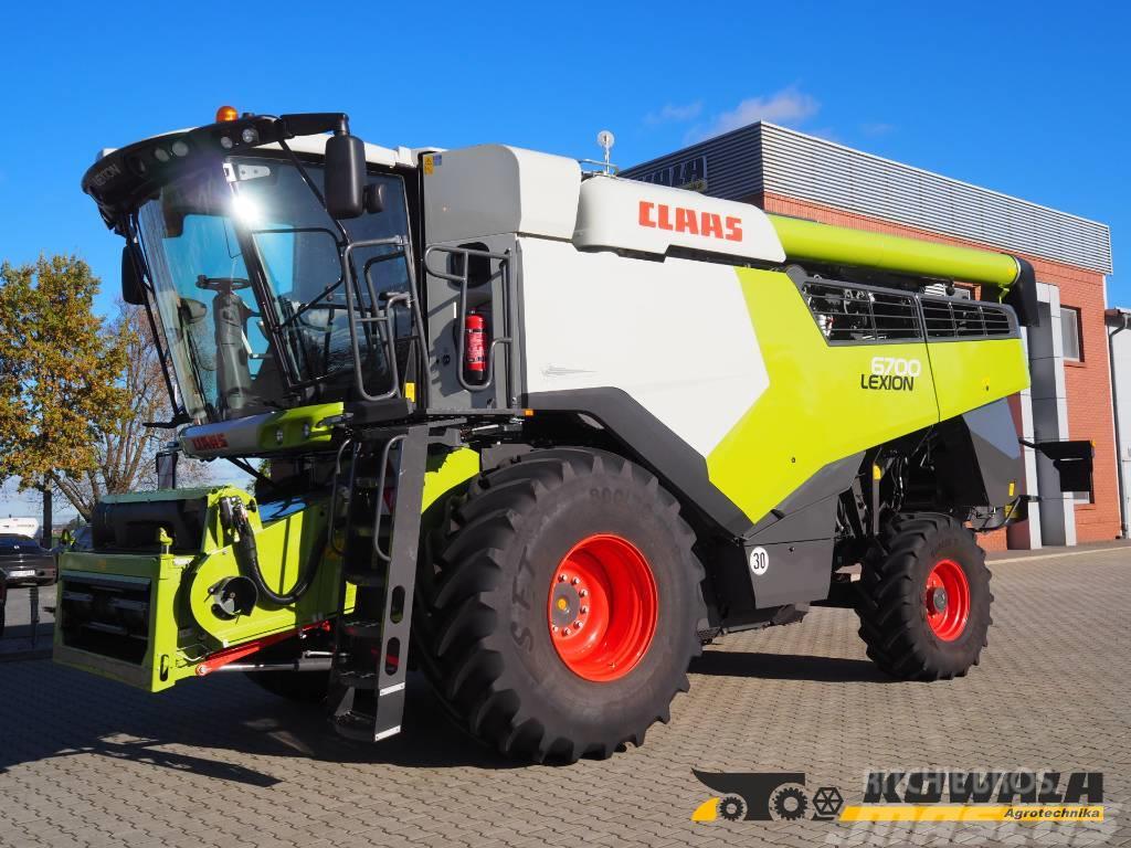 CLAAS Lexion 6700 + V770 Combine harvesters