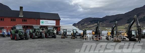 Fendt 724 Tractors