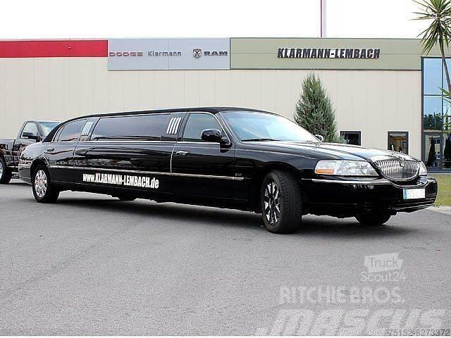 Ford Lincoln Town Car Stretch Limousine Cars