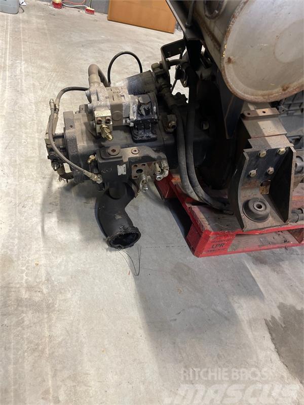 New Holland NEW HOLLAND 667TA EEE MOTOR F4HE Engines
