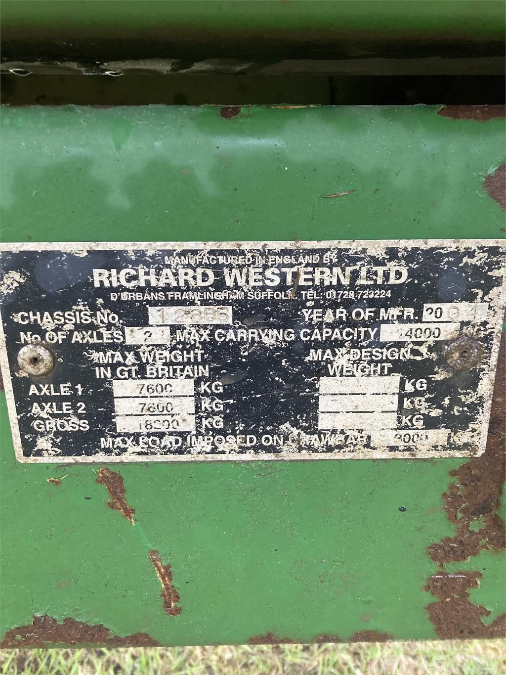 Richard Western ENSILAGEVAGN Other loading and digging and accessories