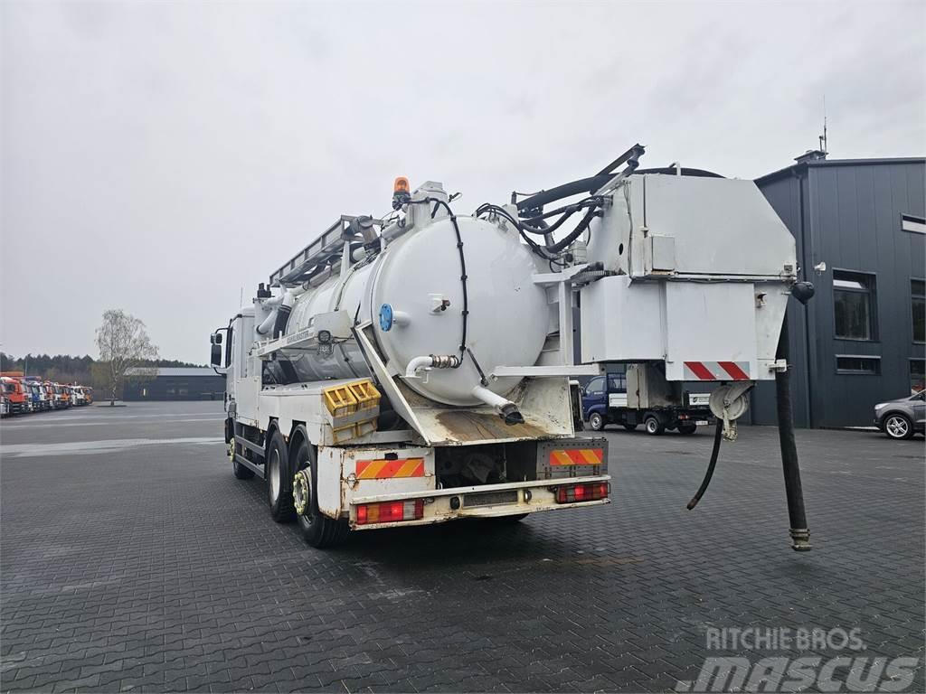 Mercedes-Benz WUKO MULLER COMBI FOR SEWER CLEANING Utility machines