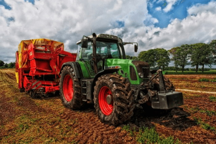 Sælger du en brugt traktor? Her er, hvad du skal overveje