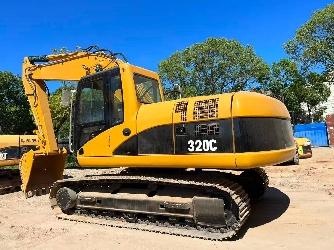 CAT 320 C L