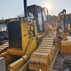 CAT D 6 M