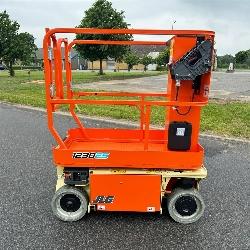JLG 1230 ES