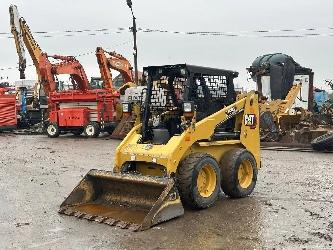 CAT 216 B 3