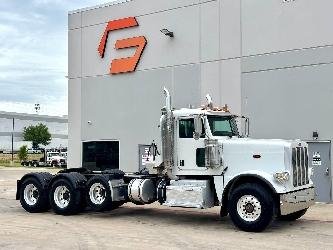 Peterbilt 388
