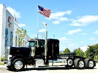 Peterbilt 389