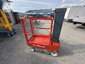 SkyJack SJ 12