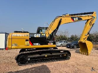 CAT 320D2L