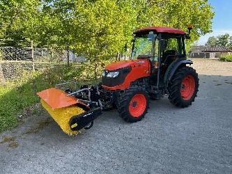 Kubota M 7040