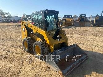 CAT 236D3