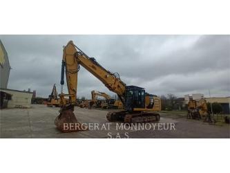 CAT 330F UHD