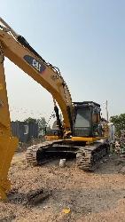 CAT 325 D