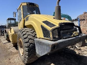 Bomag 226-4