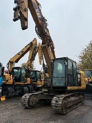 CAT 323 F