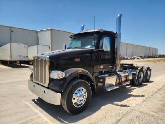 Peterbilt 567