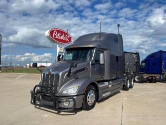 Peterbilt 579