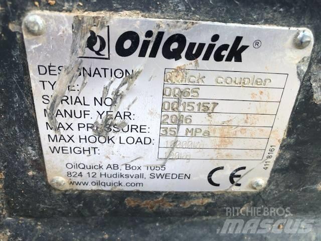 Komatsu PW148-10 Gravemaskiner på hjul