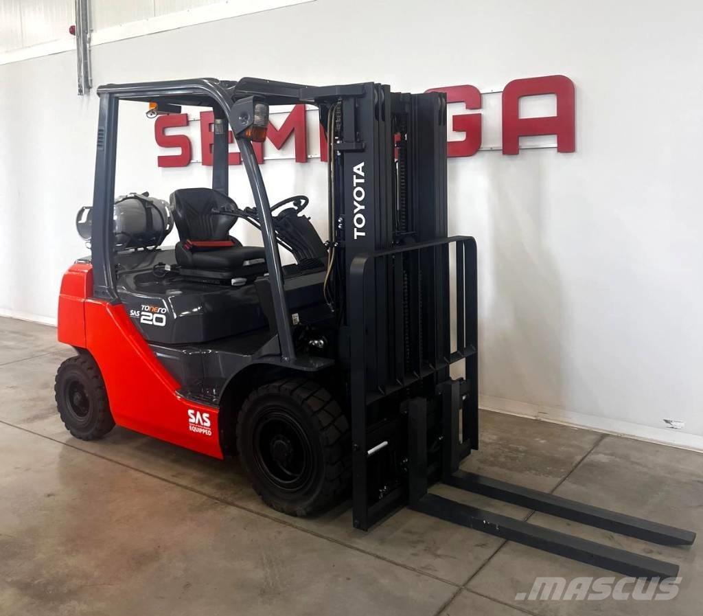 Toyota 10831 8FGF20 LPG gaffeltrucks