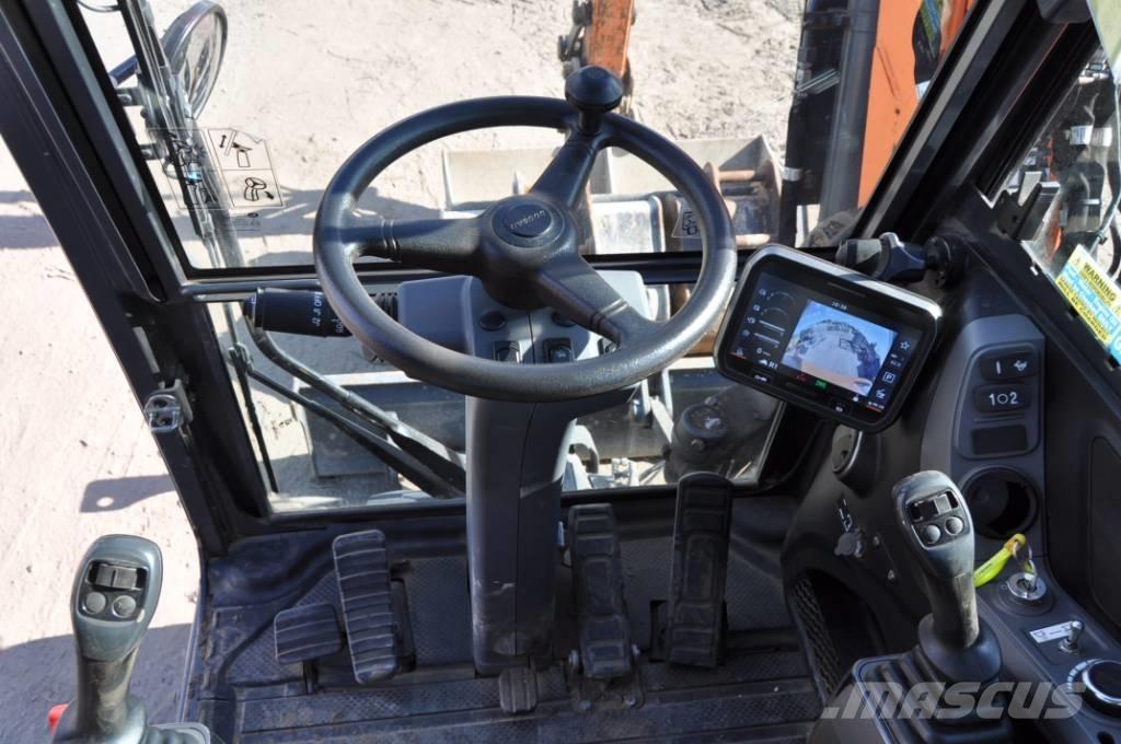 Doosan DX 100-7 Gravemaskiner på hjul