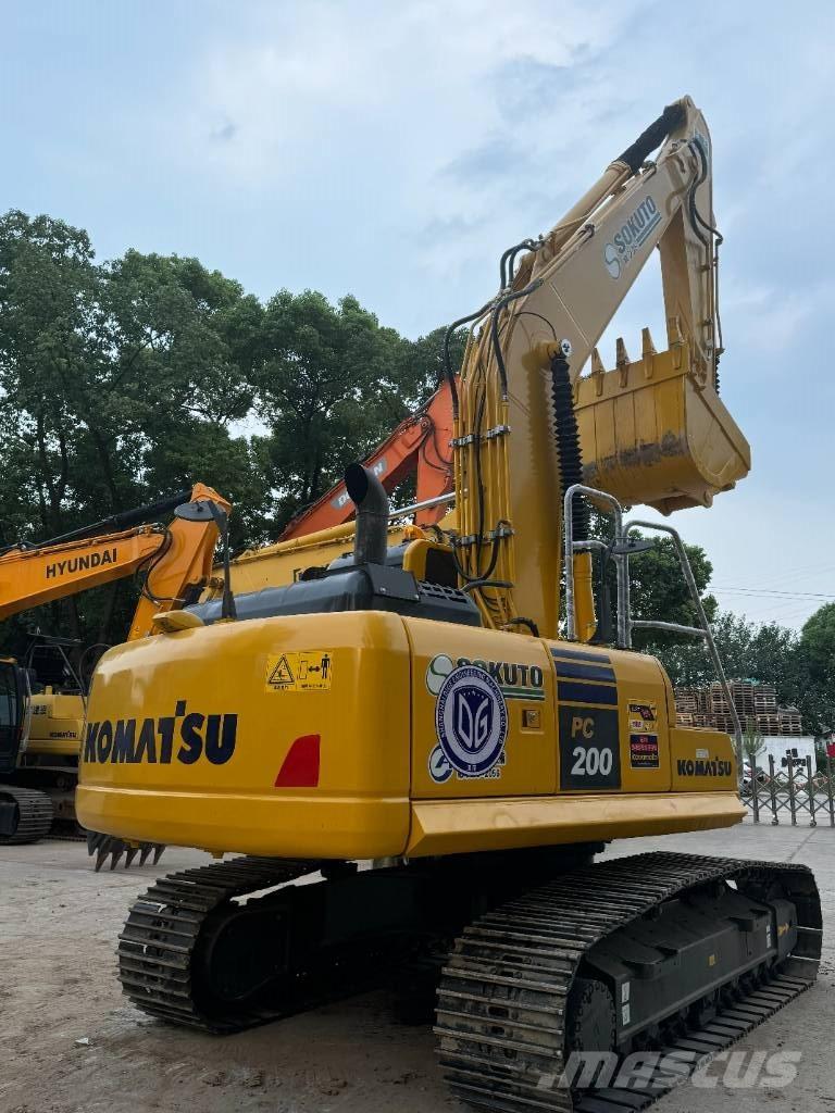 Komatsu PC 200-8 Midi-gravemaskiner 7t - 12t