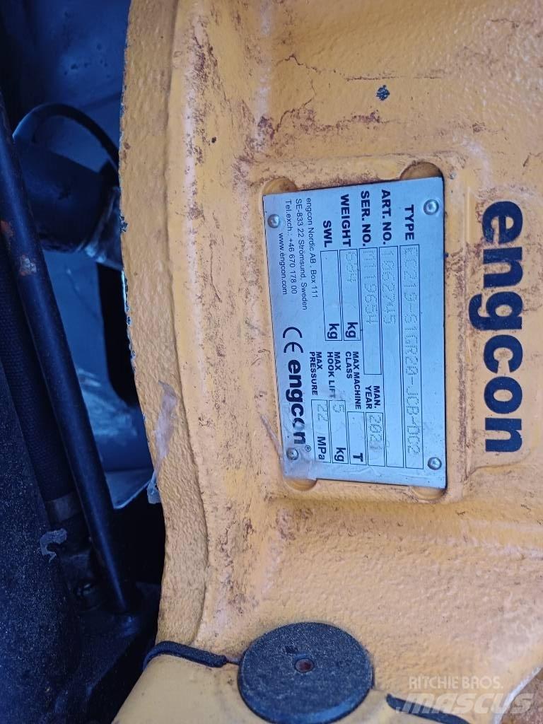 JCB JS 145 W Gravemaskiner på hjul