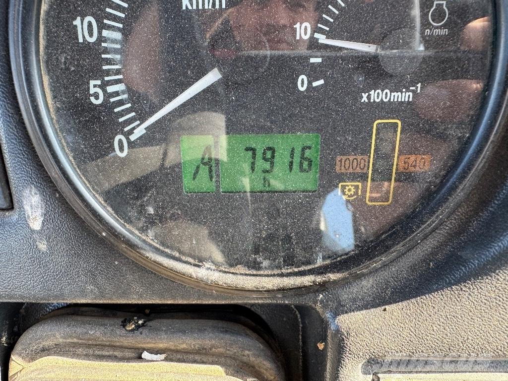 Belarus 1025.4 Skovbrugstraktorer