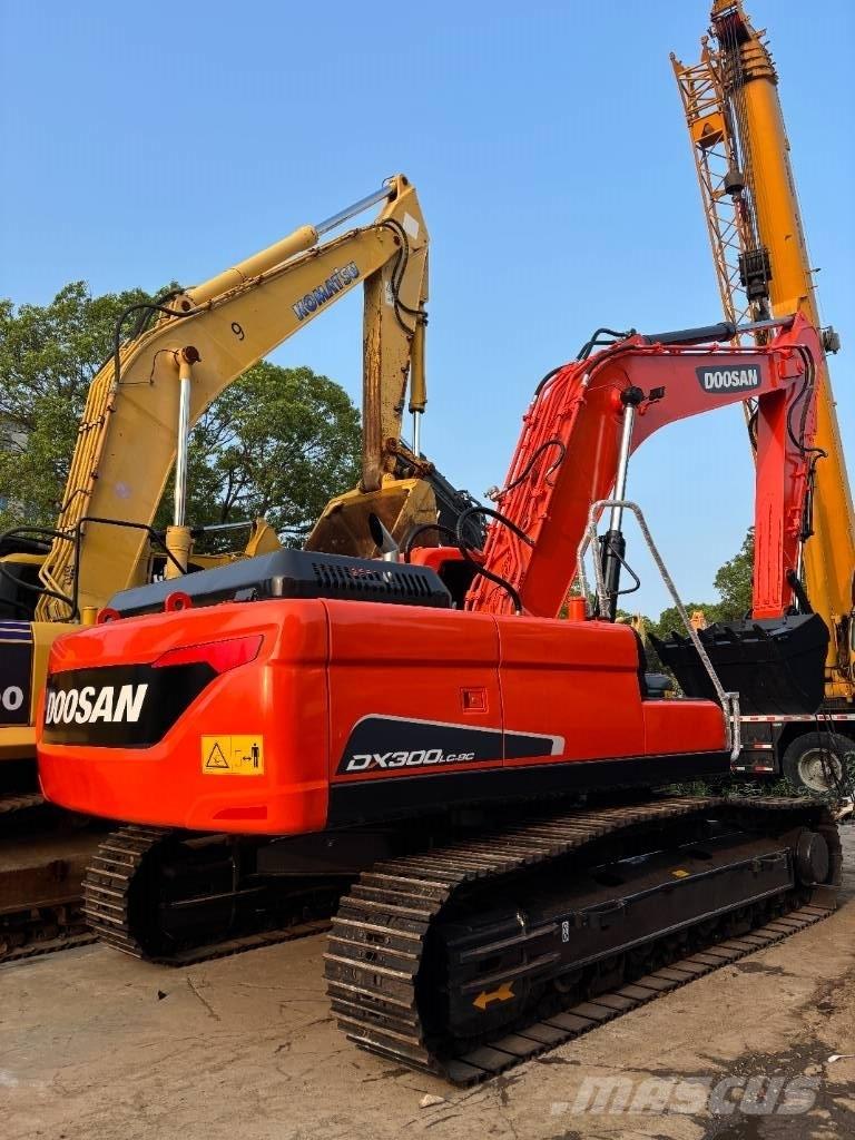 Doosan DX300LC-9C Gravemaskiner på larvebånd