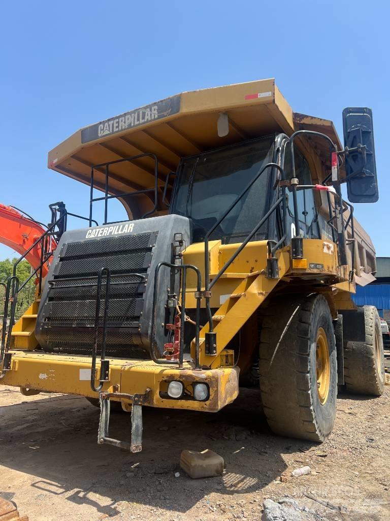 CAT 773F Knækstyrede dumpere