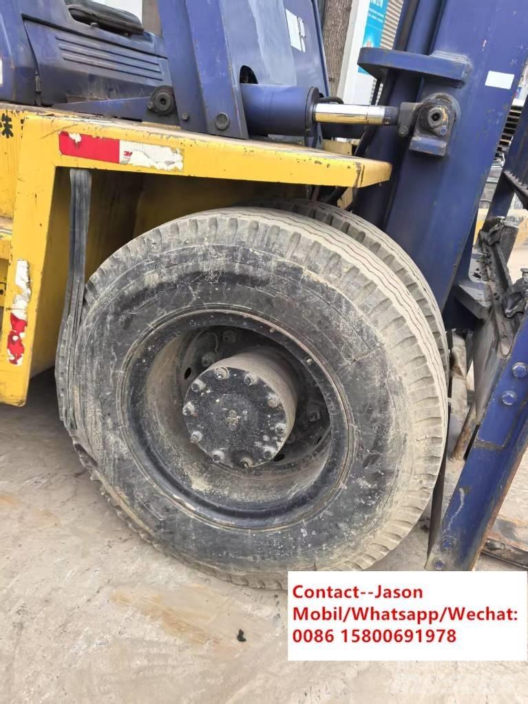 Komatsu FD 100-7 Diesel gaffeltrucks