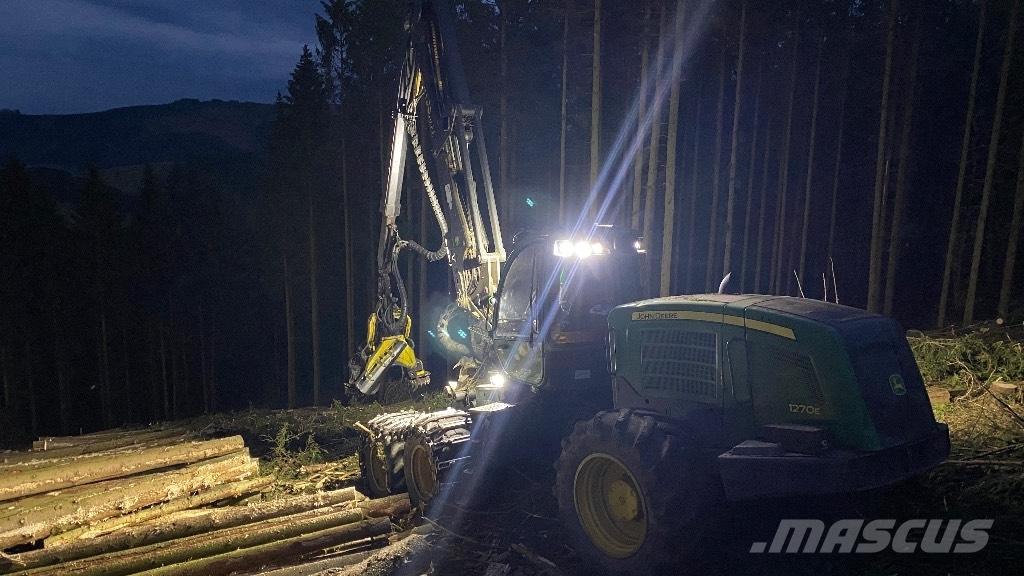 John Deere 1270 E Skovningsmaskiner