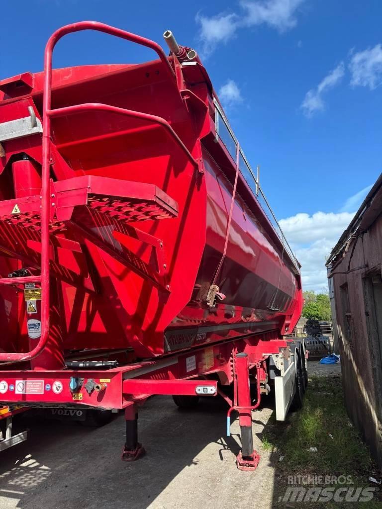 Fruehauf Halfpipe Semi-trailer med tip