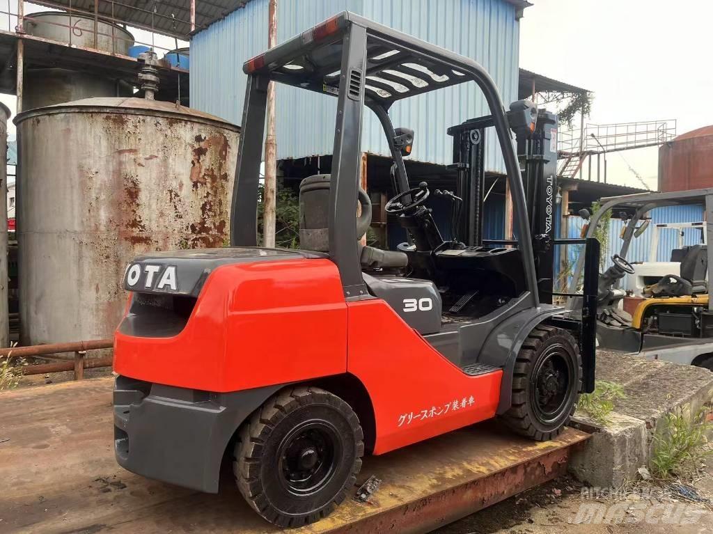 Toyota FD 30 Diesel gaffeltrucks