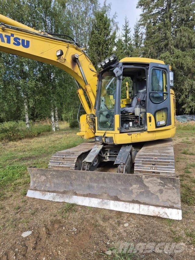 Komatsu PC138 US Gravemaskiner på larvebånd